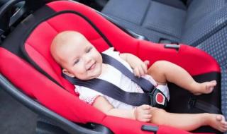 حزام الأمان ومقعد أمان الأطفال المرور يطرح إرشادات