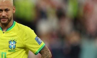 البرازيلي نيمار مع ممثل سوري شهير في السعودية.. وصورٌ تكشف من هو