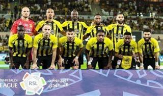 لوران بلان يعلن قائمة اتحاد جدة استعداداً للموسم الجديد - الخليج الان