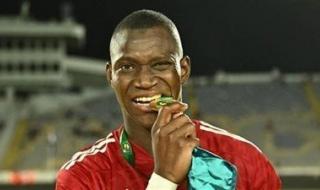 الأهلي يرفض التفريط في أليو ديانج.. ويؤمن به كركيزة أساسية في وسط الميدان - الخليج الان