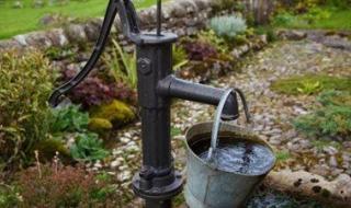 نص مليون جنيه غرامة حال حفر أبار بدون ترخيص.. تفاصيل تعديل قانون الموارد المائية والري بعد التصديق - الخليج الان