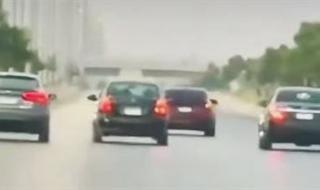 نظرات مرعبة ومطاردة تنتهي بكارثة.. جهات التحقيق تستمع لـ أقوال إحدى المصابات في واقعة طريق الواحات - الخليج الان