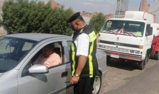 الداخلية تضبط أكثر من 109 آلاف مخالفة مرورية وتكشف حالات تعاطي مخدرات بين السائقين خلال 24 ساعة - الخليج الان