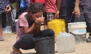 بعد تدمير محطات المياه.. تفشي أمراض عصبية نادرة تهدد حياة أطفال غزة - الخليج الان