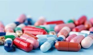 شعبة الأدوية: انفراجة كبيرة في توافر الأدوية منذ أكتوبر 2024.. وتحسن ملحوظ خلال 2025 - الخليج الان