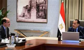 رئيس الوزراء يتابع مع وزير المالية جهود تعزيز الاقتصاد المصري وجذب الاستثمار - الخليج الان