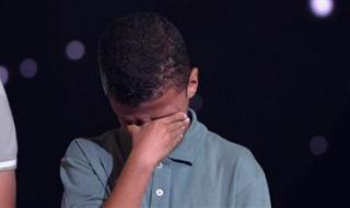 بالدموع.. عبدالله عبدالموجود يودع مسابقة "دولة التلاوة" في الحلقة الـ 14 - الخليج الان