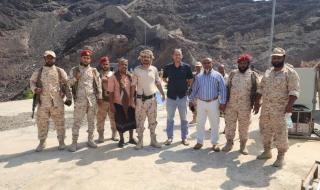مدير مياه عدن يشيد بدور قوات العمالقة في تأمين منطقة البرزخ