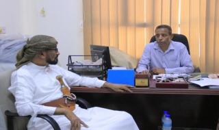 مدير عام شبام يناقش مع التخطيط والتعاون الدولي موازنة البرنامج الاستثماري للمديرية