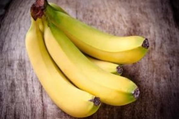 خبيرة سعودية تكشف عن 11 سبباً سيجعلكم تستخدمون قشور الموز كل يوم!!