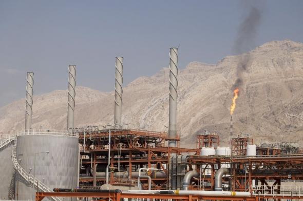 لمدة خمس سنوات.. العراق يوقع عقد استيراد الغاز من إيران